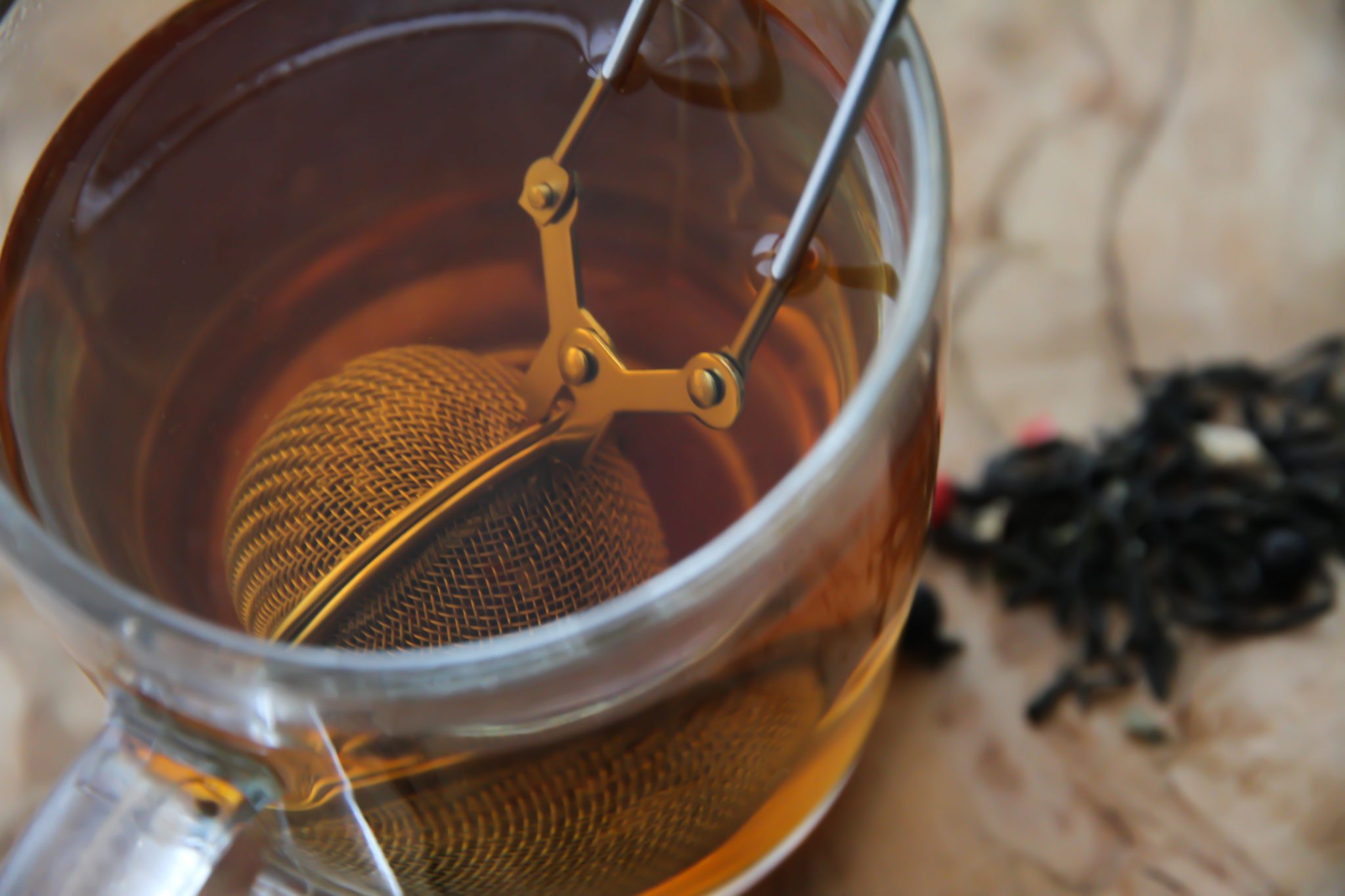 Tea Infusers Vs Tea Strainers What's The Difference? Brew And Ferment